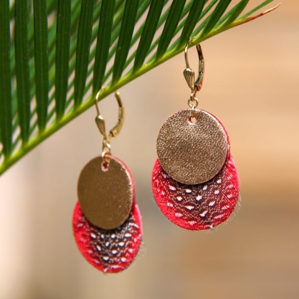 boucle d'oreille cuir rose et rouge